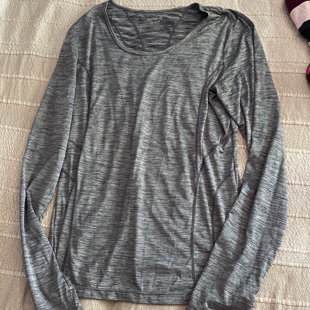 Reebok Top, Like New